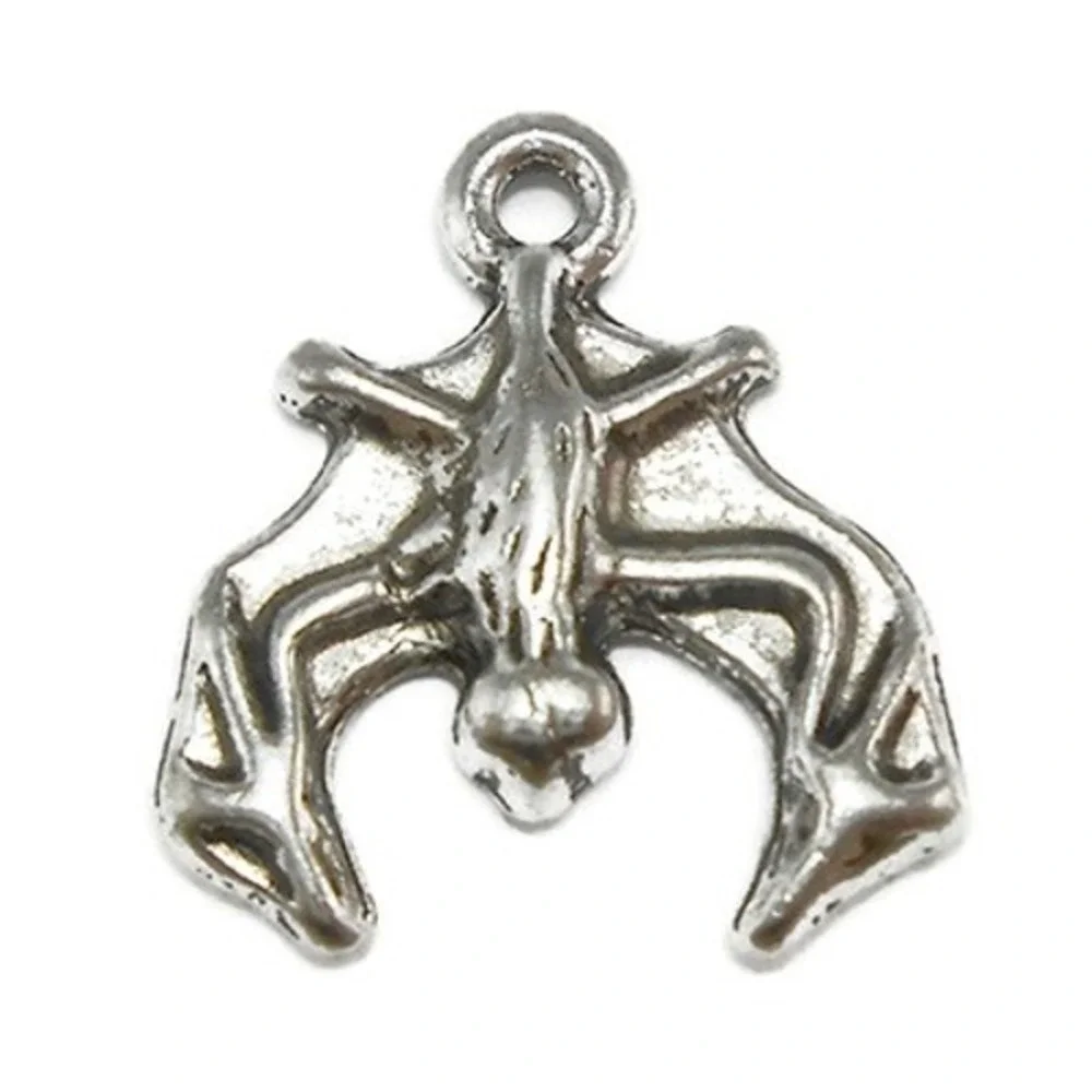 8pcs Bat Charms silver tone metal animal halloween spooky‎